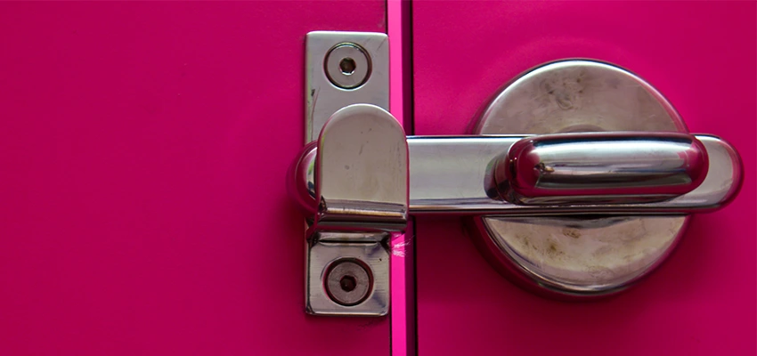 Childproof Gate Lock in Vallejo, California